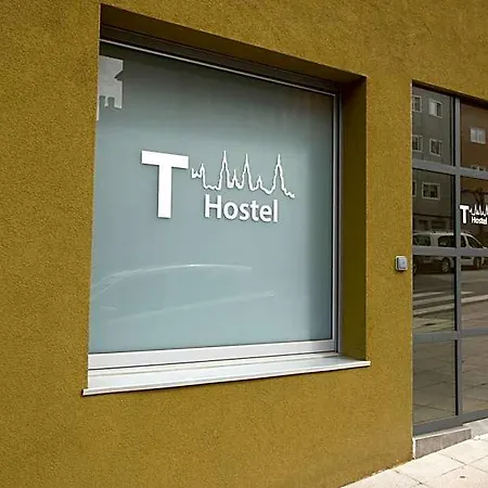 Thostel * Santiago de Compostela